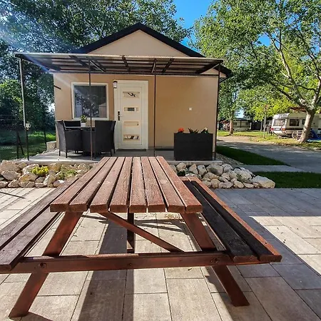 Campingplads Pisztrang Kemping Gárdony
